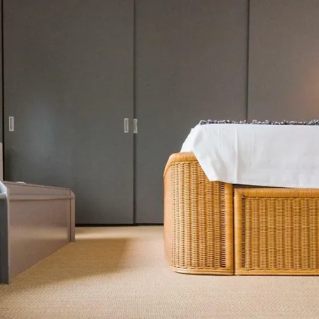 Villa Hintown Caterina On The Lake - Parking Sala Comacina